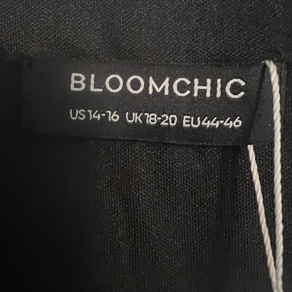 Bloomchic Dress - Picture 4 of 6